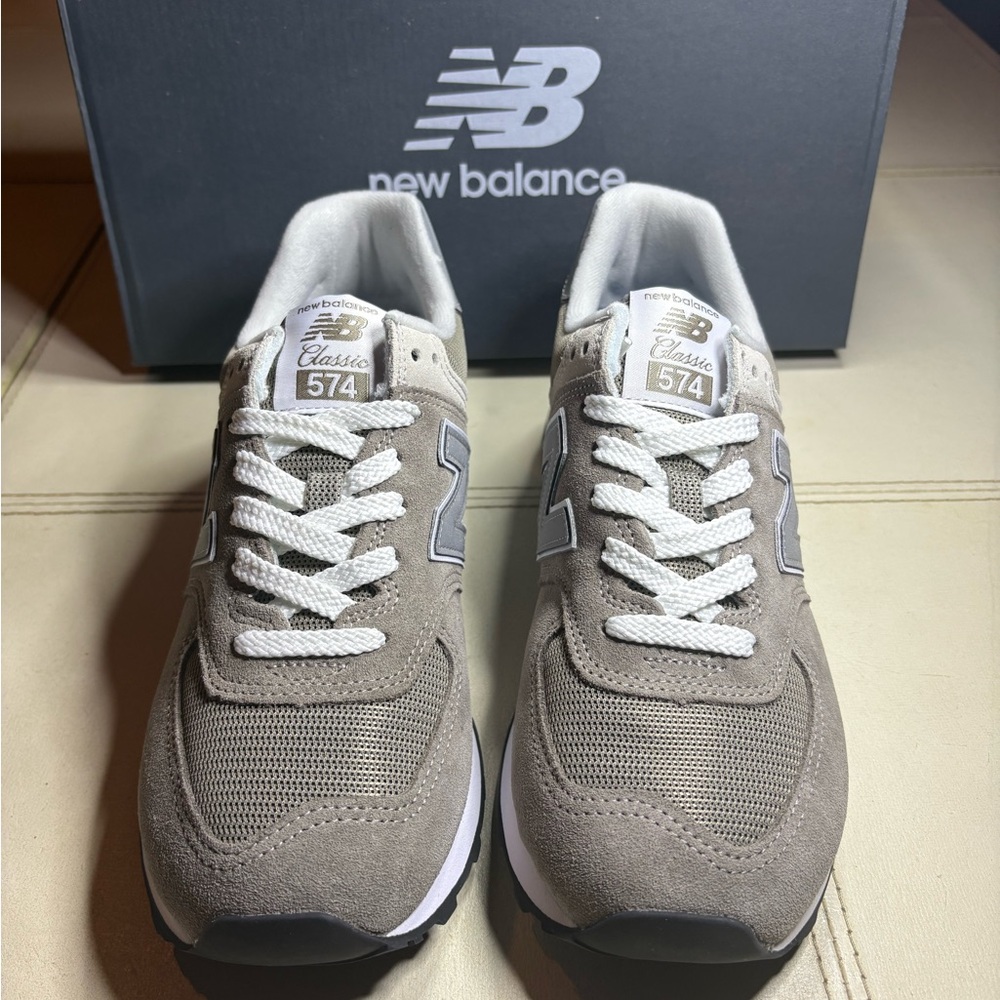 New Balance 574 Classic Sneakers in Gray